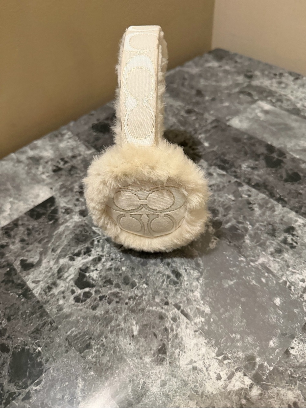 Coach Cream Earmuffs Vintage Rare Signature Logo